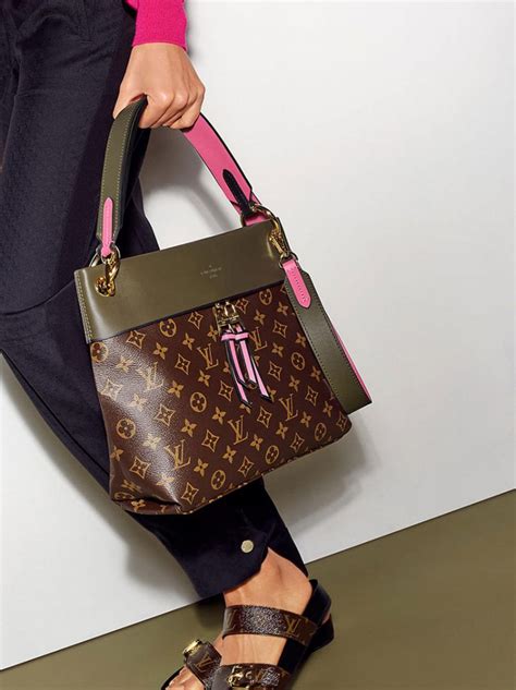 louis vuitton 2000 collection|louis vuitton handbags latest collection.